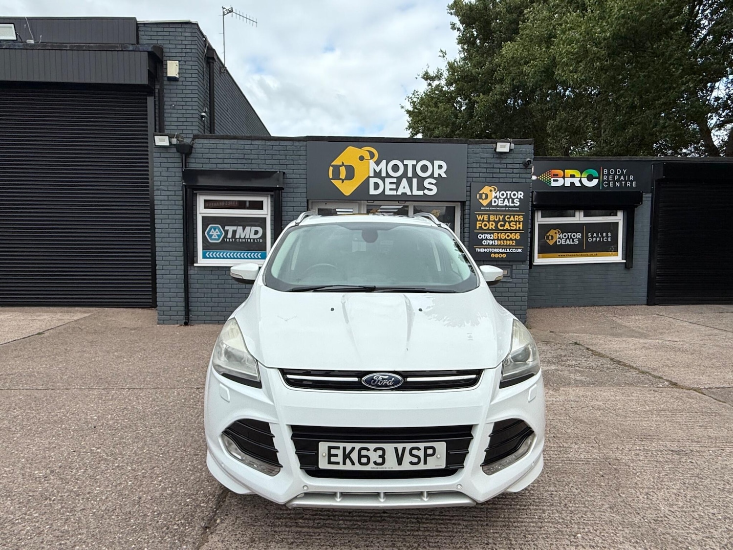 Used Ford Kuga 2013 for sale - 76032647: Photo 2