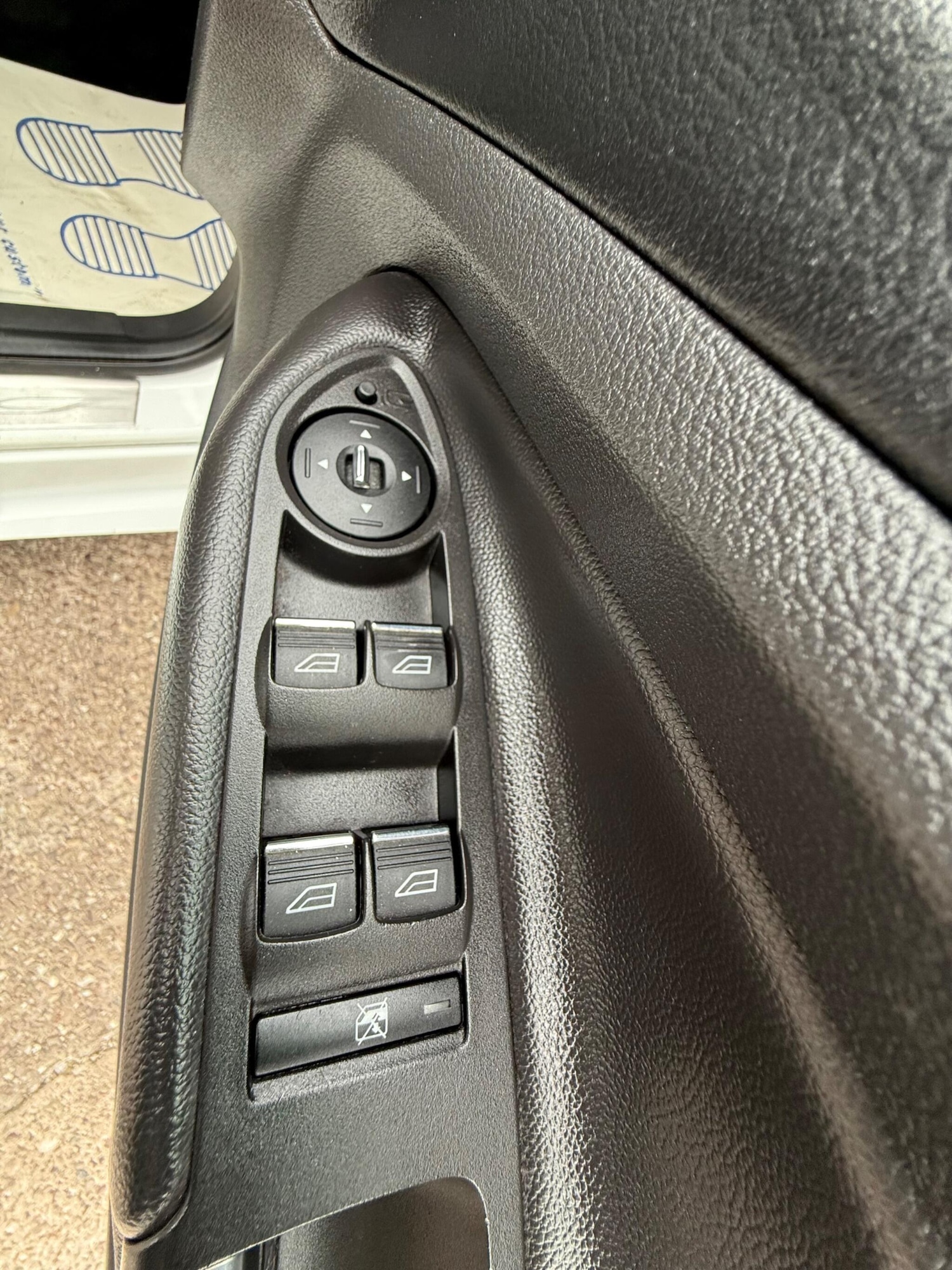 Used Ford Kuga 2013 for sale - 76032647: Photo 28