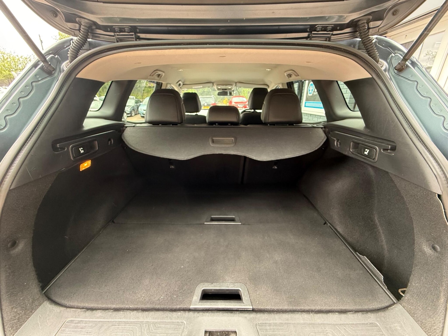 Used Renault Kadjar 2017 for sale - 76771654: Photo 25