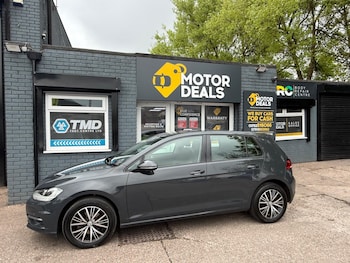 Used Volkswagen Golf 2017 for sale - 78481174: Photo