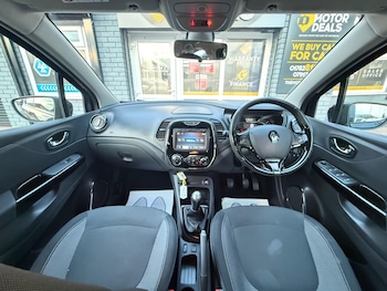 Used Renault Captur 2014 for sale - 75635488: Photo