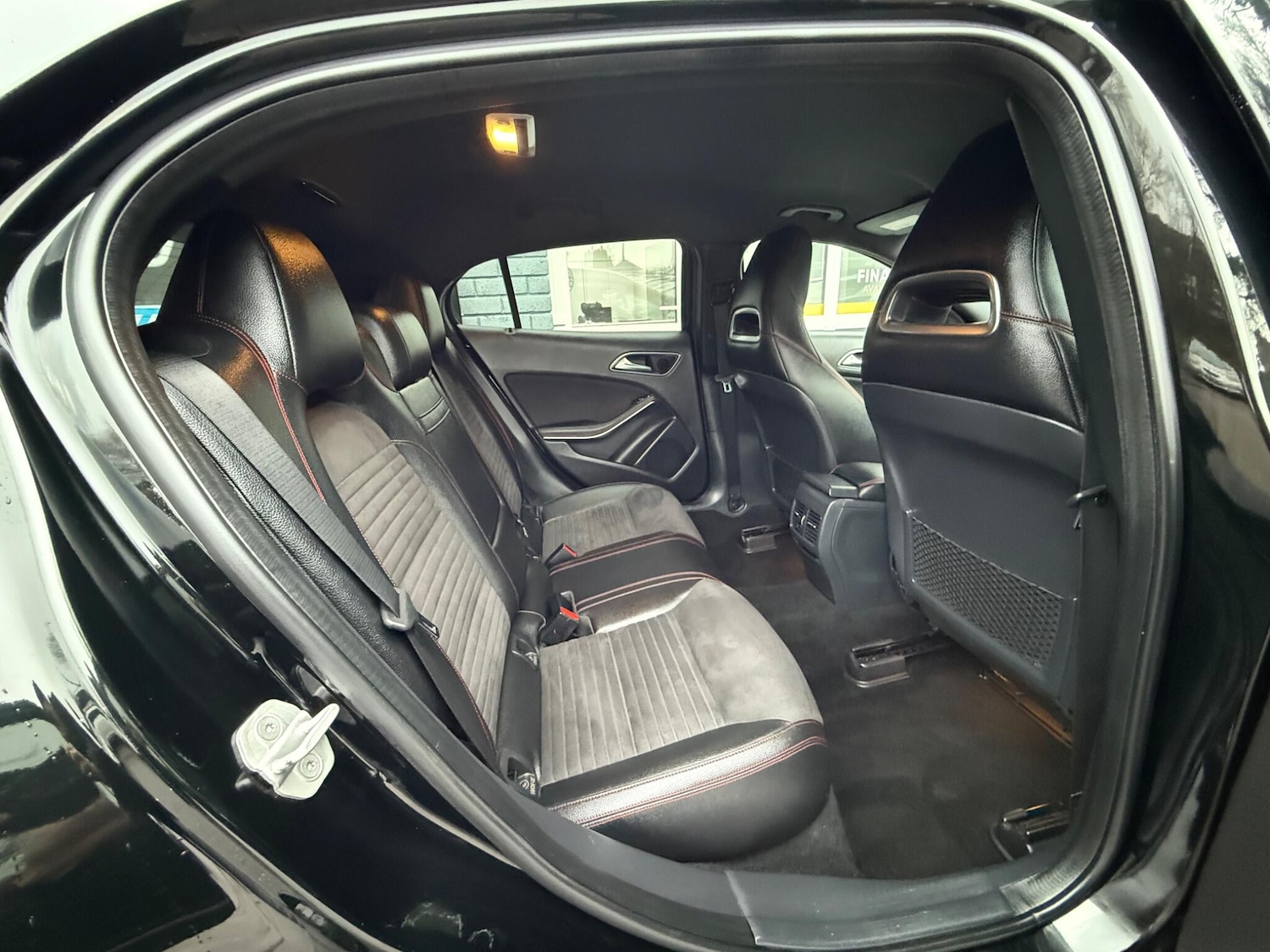 Used Mercedes-Benz GLA 2015 for sale - 77538560: Photo 21