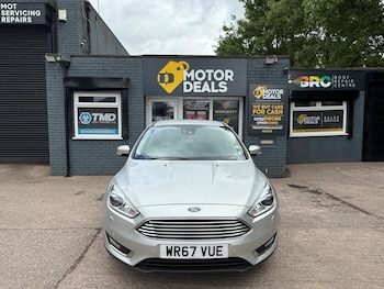 Used Ford Focus 2017 for sale - 78810119: Photo