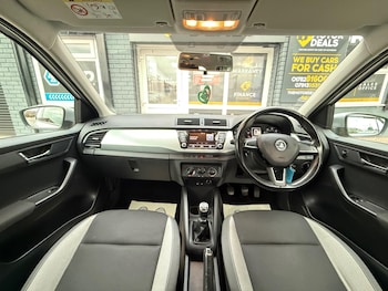 Used Skoda Fabia 2015 for sale - 75697438: Photo