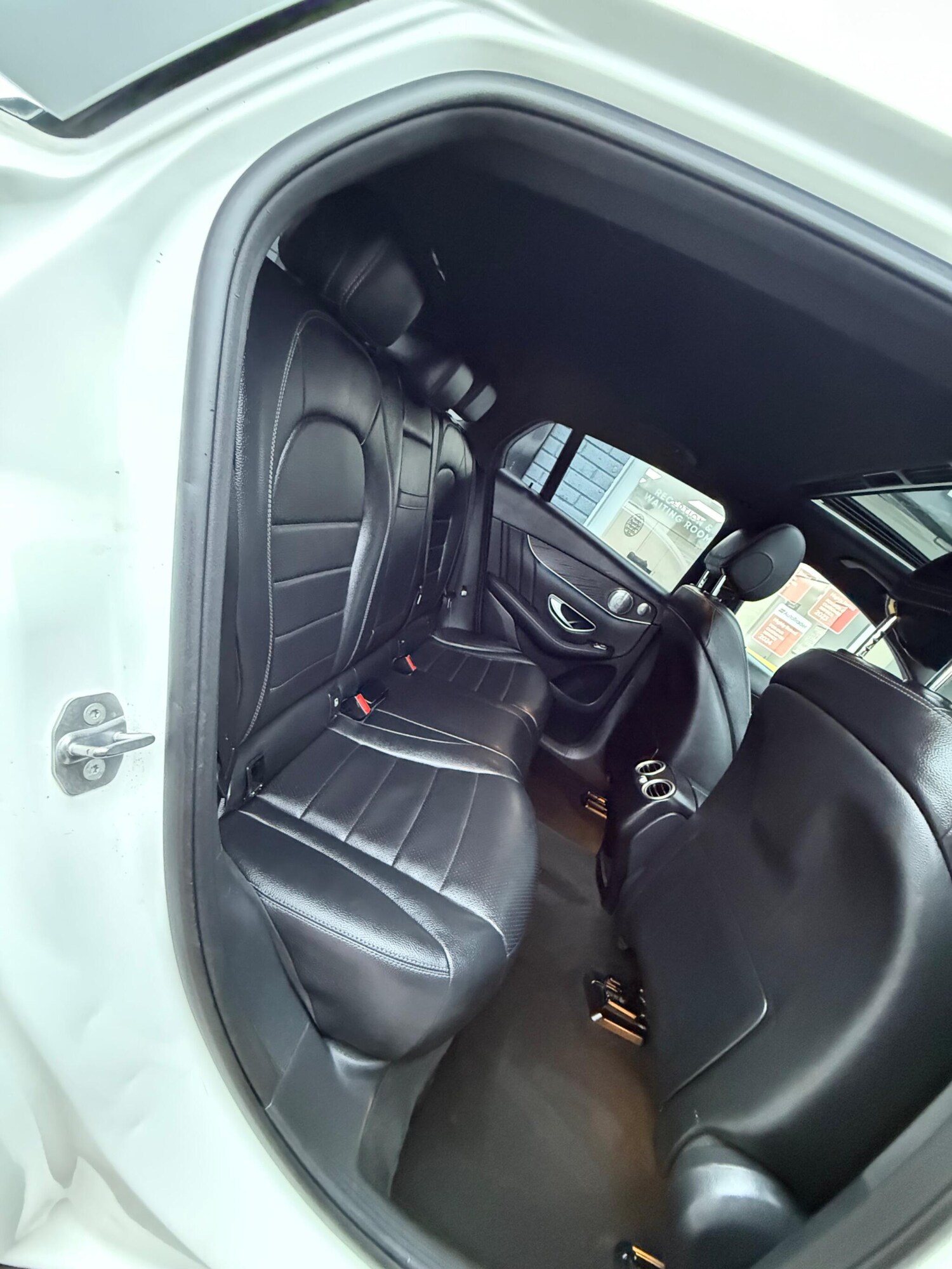 Used Mercedes-Benz GLC 2017 for sale - 77439981: Photo 21