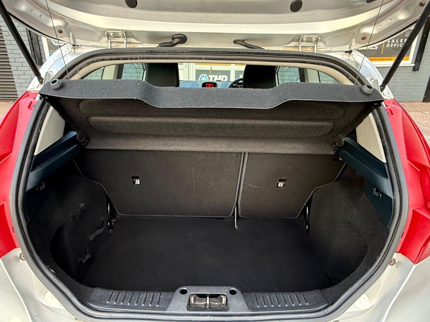 Vehicle 27