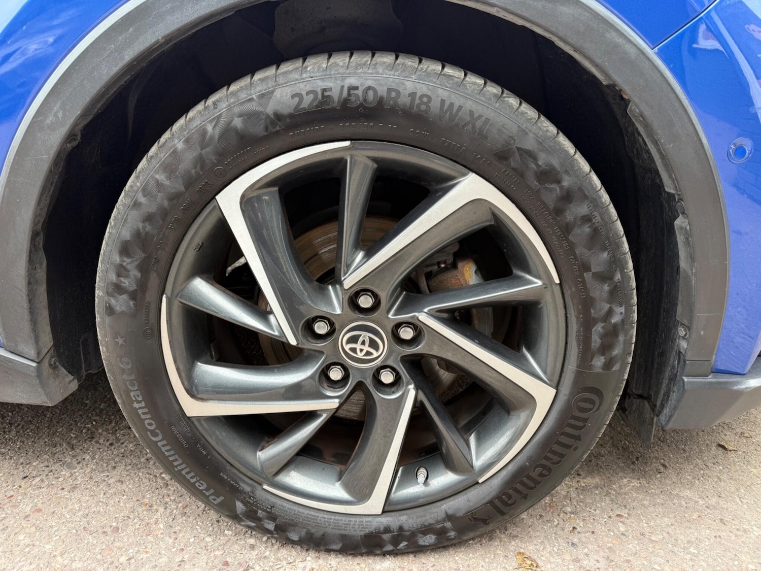 Used Toyota C-HR 2020 for sale - 77203790: Photo 29