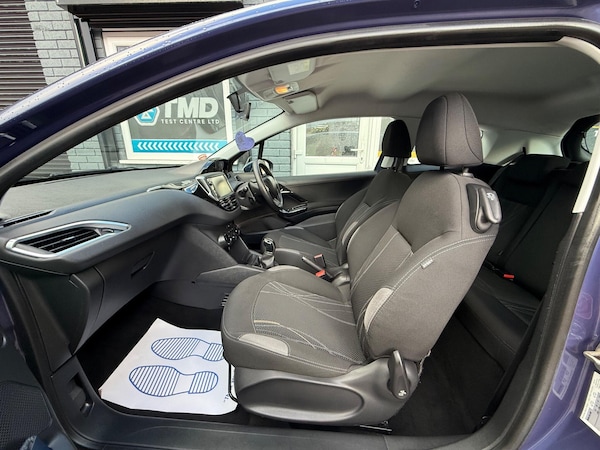 Used Peugeot 208 2014 for sale - 76189887: Photo 16