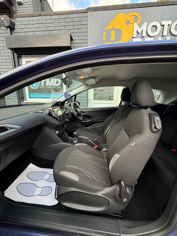 Used Peugeot 208 2014 for sale - 76189887: Photo 17