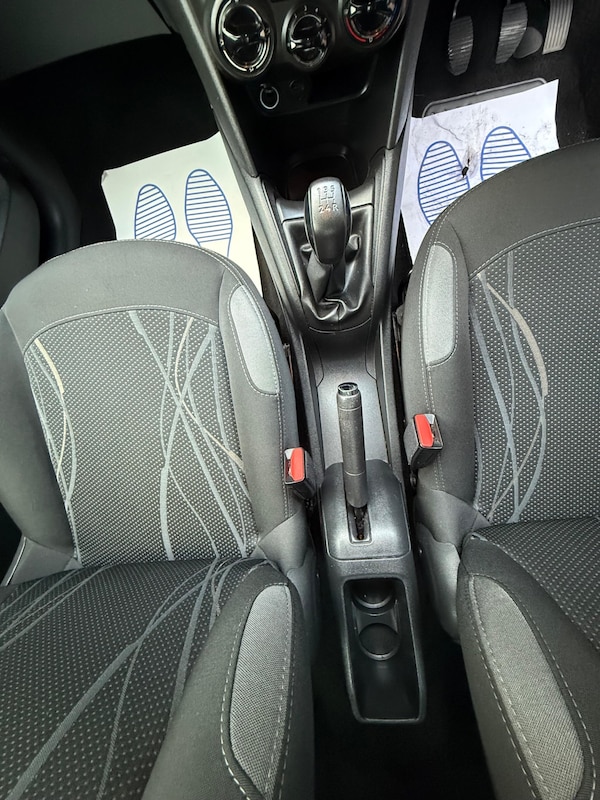 Used Peugeot 208 2014 for sale - 76189887: Photo 26