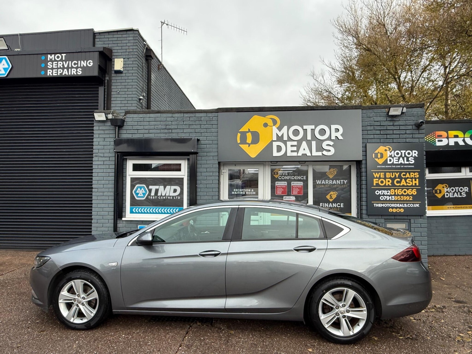 Used Vauxhall Insignia for sale - 77242446: Photo 11