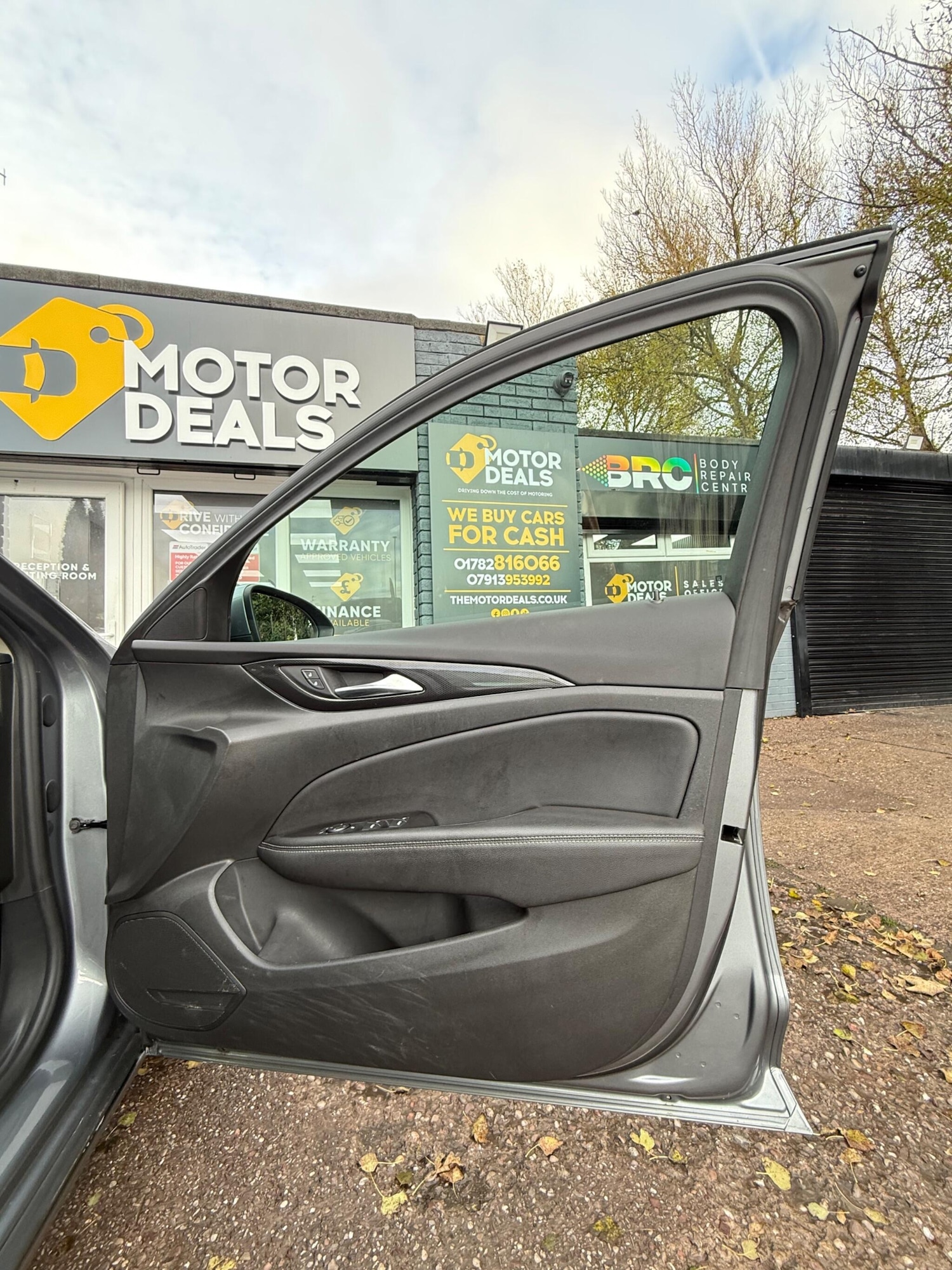 Used Vauxhall Insignia for sale - 77242446: Photo 14