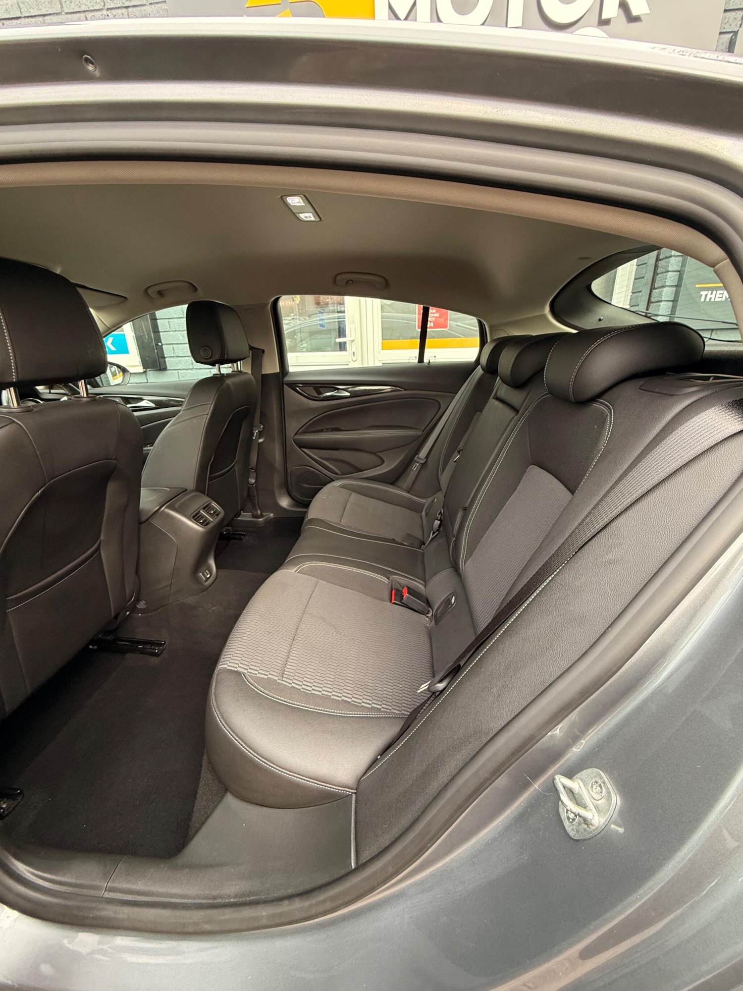 Used Vauxhall Insignia for sale - 77242446: Photo 19