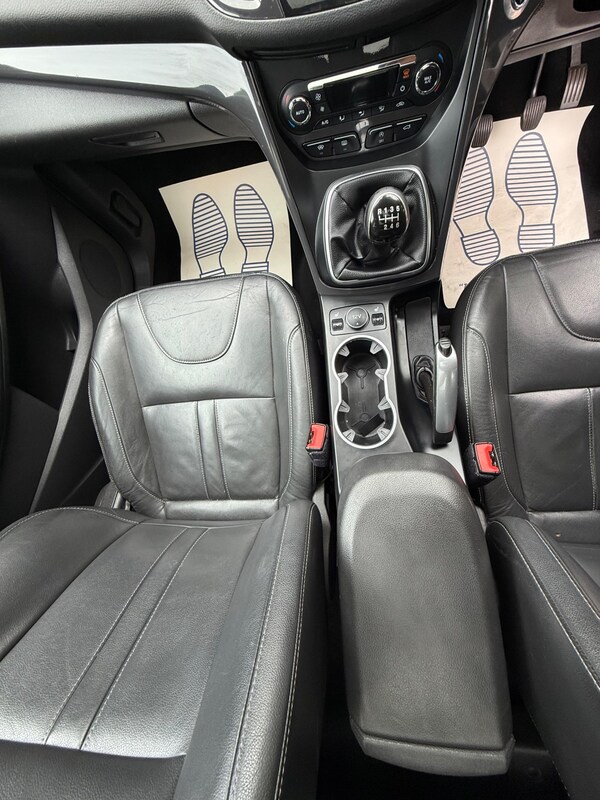 Used Ford Kuga 2015 for sale - 75094126: Photo 26