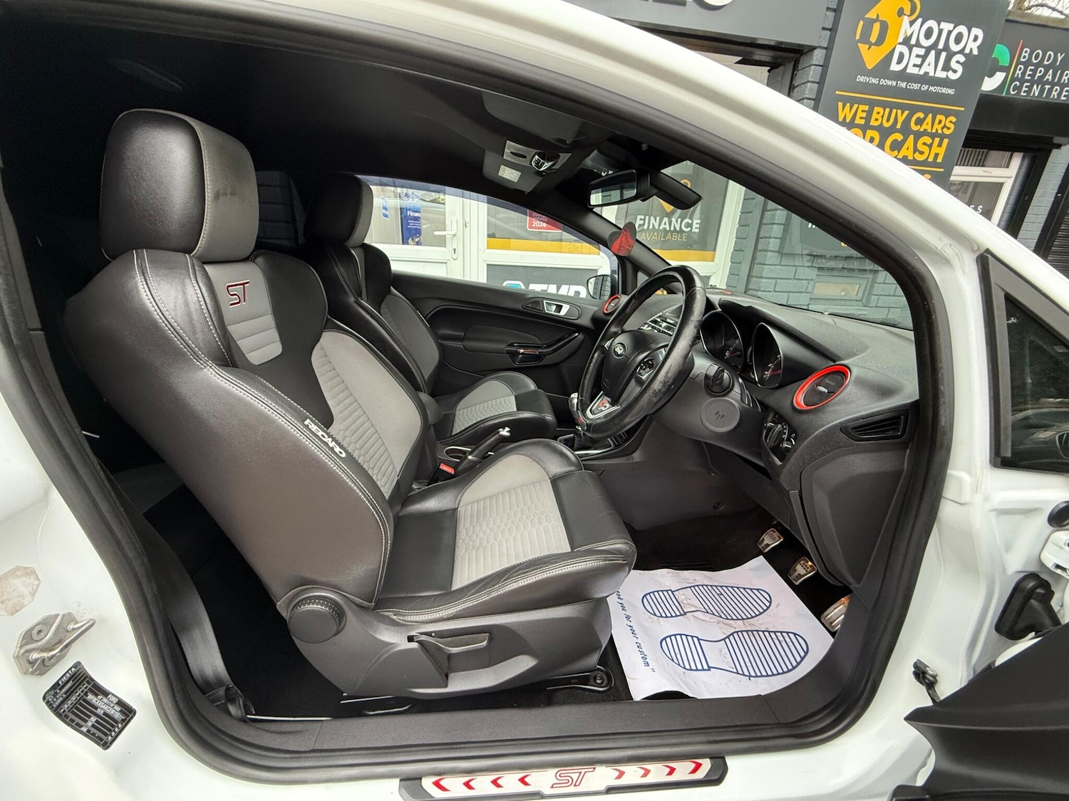 Used Ford Fiesta 2014 for sale - 77441392: Photo 16