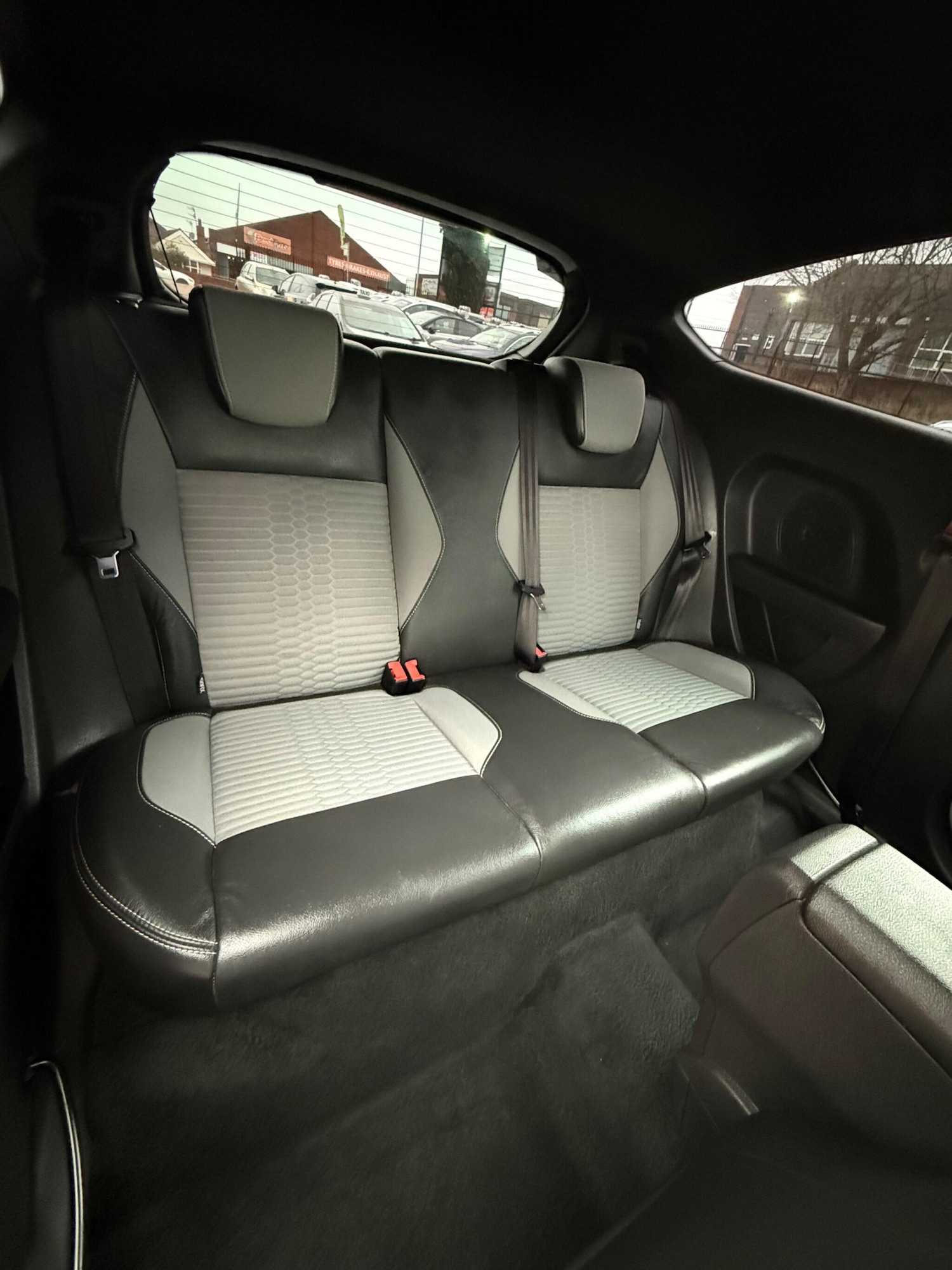 Used Ford Fiesta 2014 for sale - 77441392: Photo 20