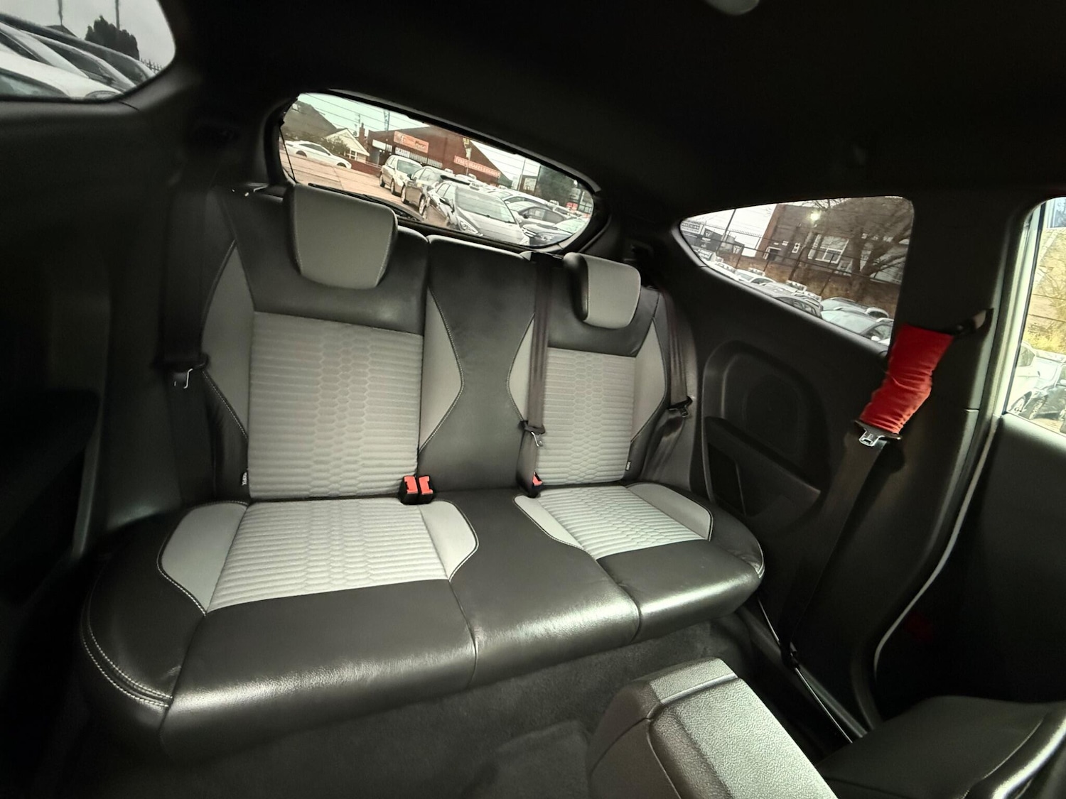 Used Ford Fiesta 2014 for sale - 77441392: Photo 21