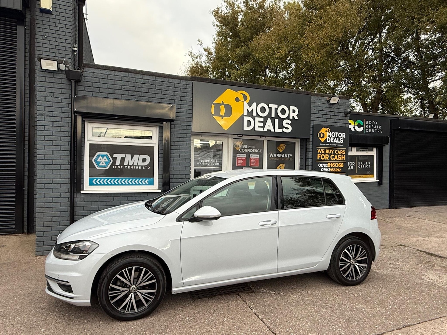 Used Volkswagen Golf 2018 for sale - 76839381: Photo 3