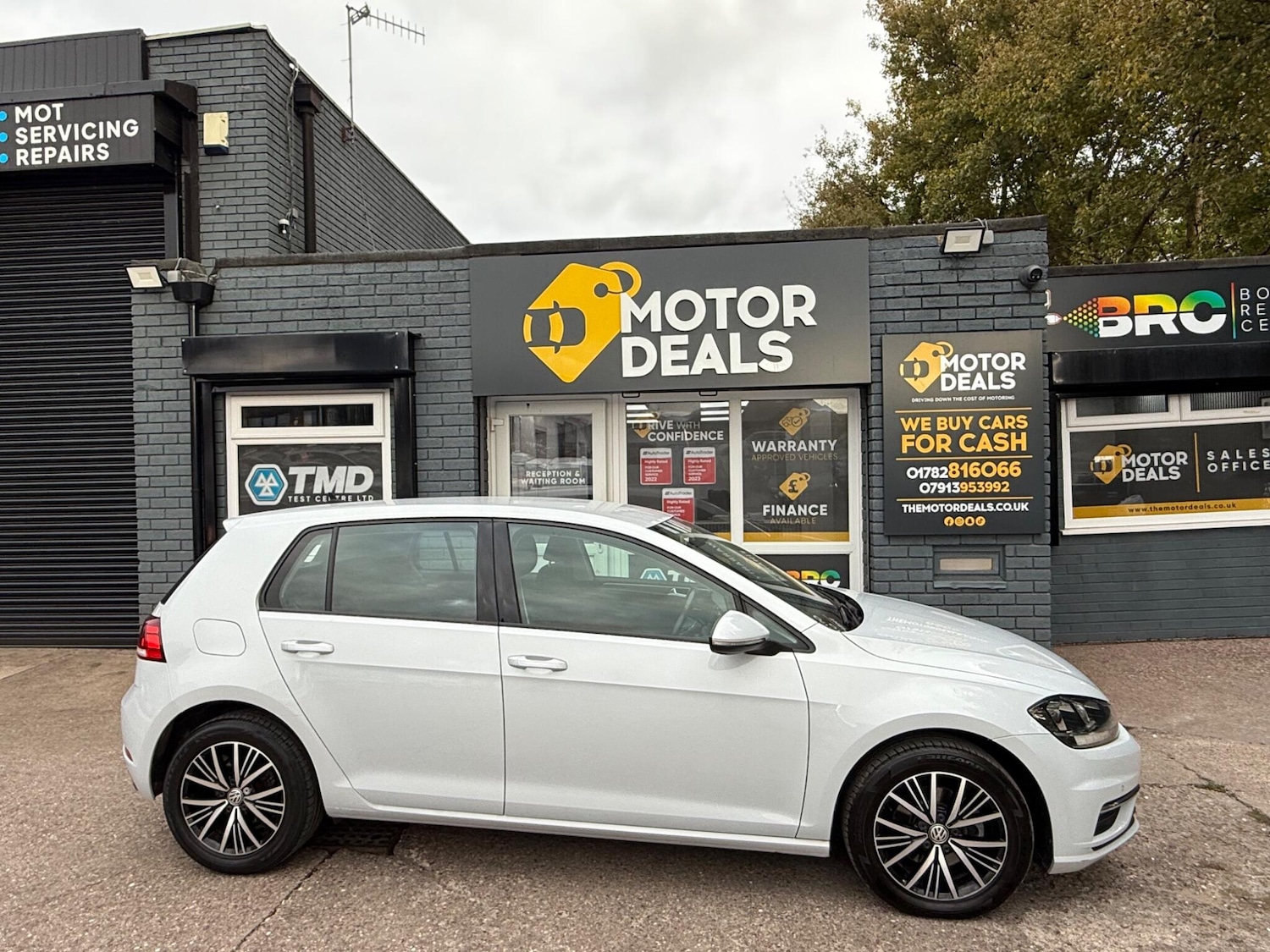 Used Volkswagen Golf 2018 for sale - 76839381: Photo 5