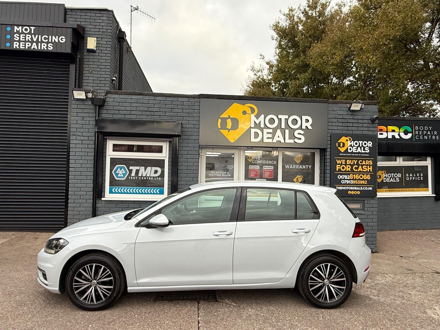 Used Volkswagen Golf 2018 for sale - 76839381: Photo 9