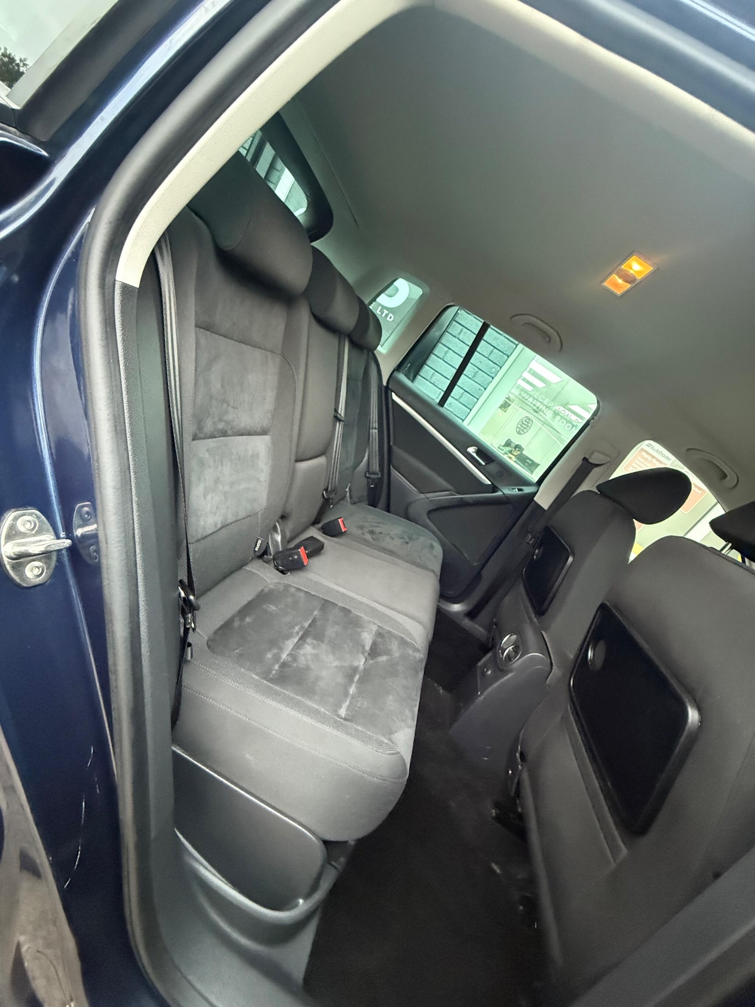 Used Volkswagen Tiguan 2015 for sale - 77203404: Photo 21