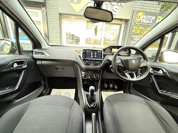 Used Peugeot 208 2019 for sale - 75551690: Photo