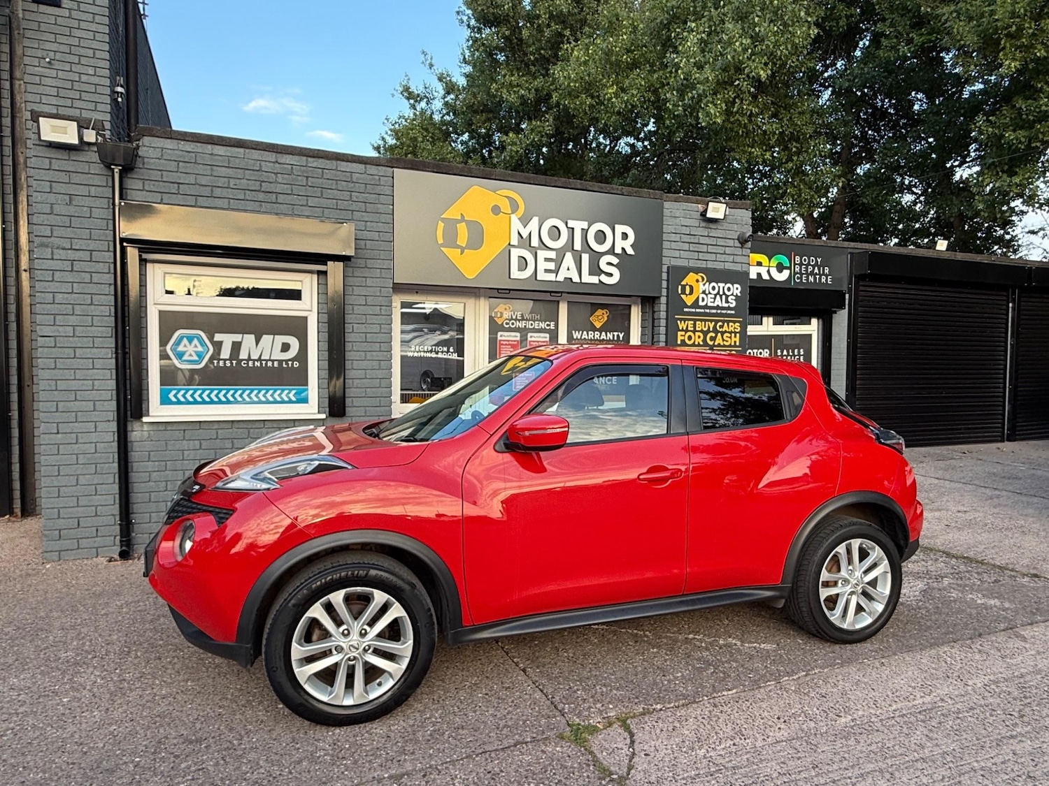 Used Nissan Juke 2016 for sale - 76689004: Photo 3