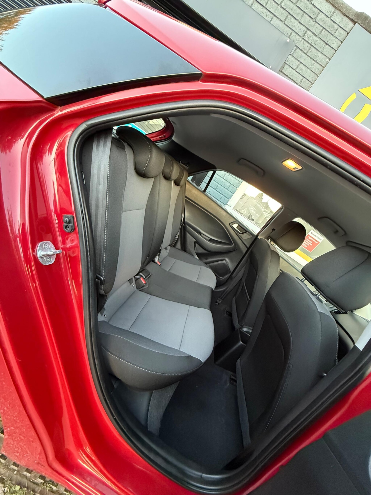 Used Hyundai i20 2016 for sale - 77203866: Photo 20