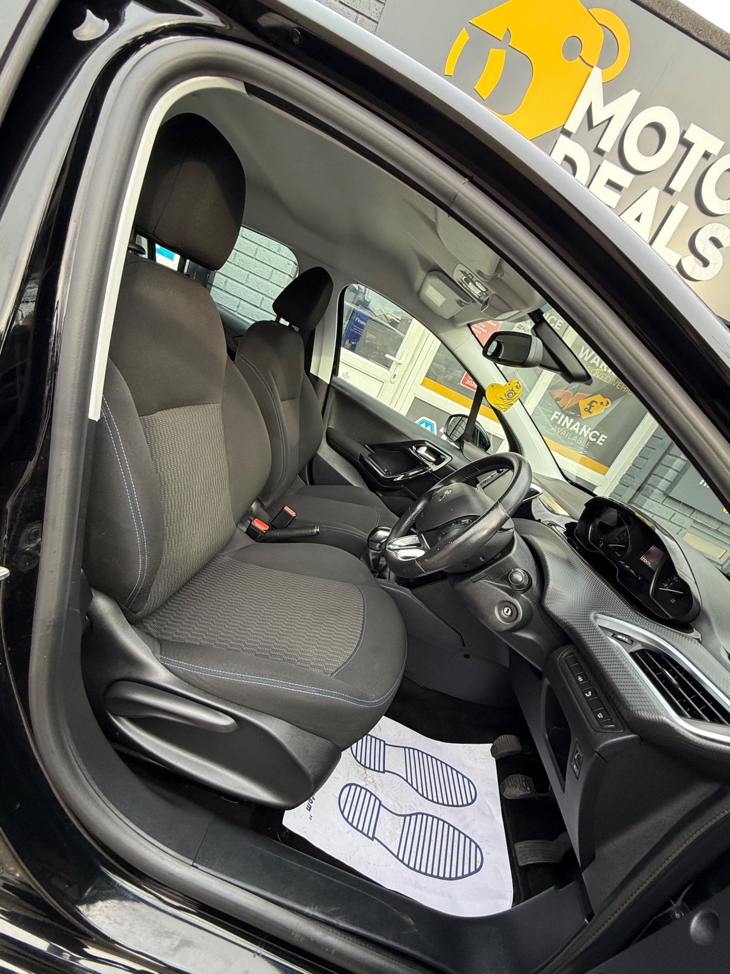 Used Peugeot 208 2018 for sale - 78127378: Photo 16