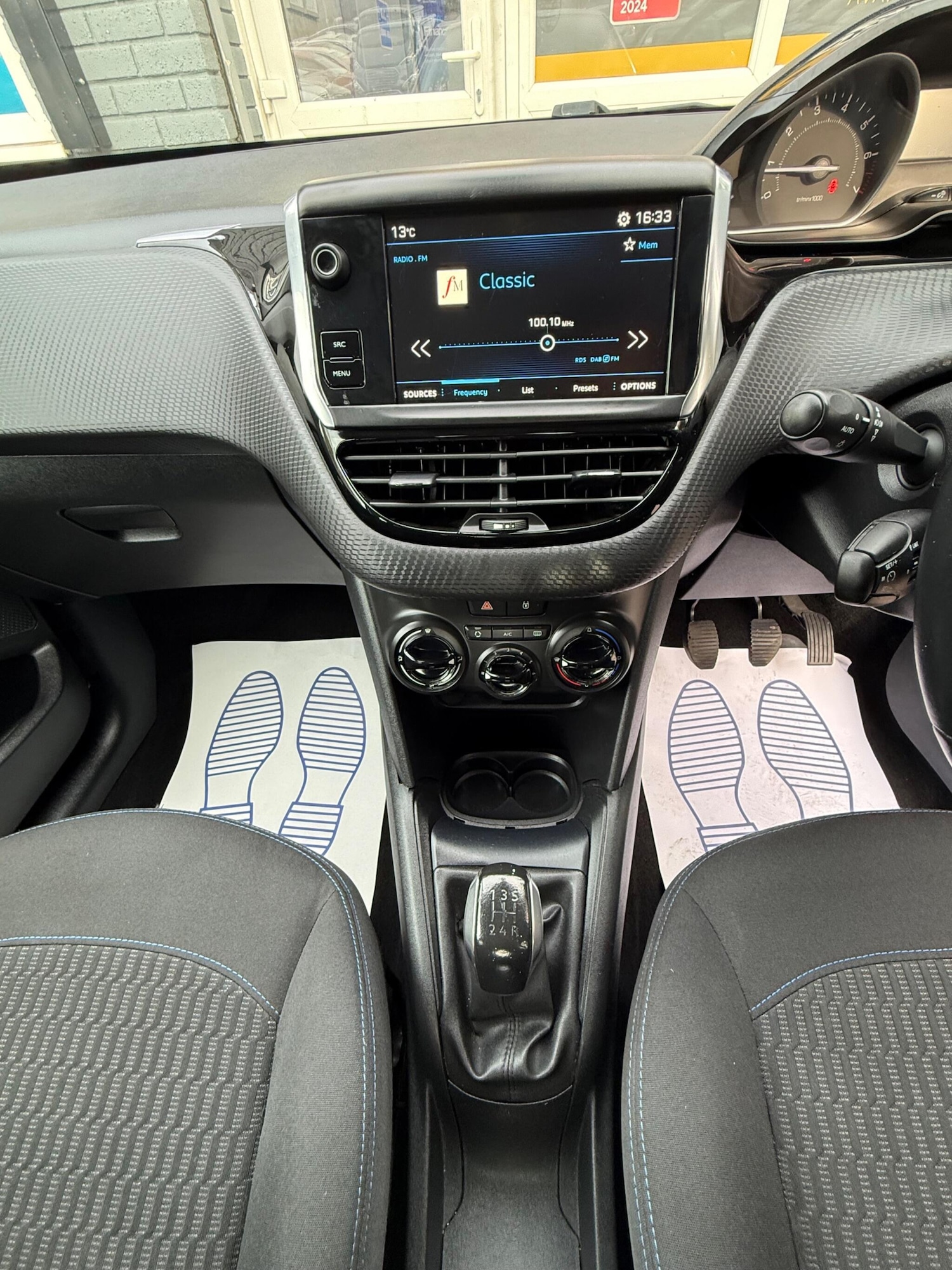 Used Peugeot 208 2018 for sale - 78127378: Photo 26