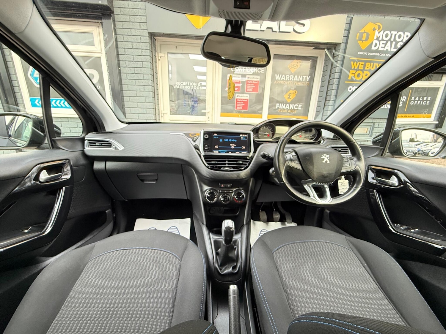 Used Peugeot 208 2018 for sale - 78127378: Photo 4