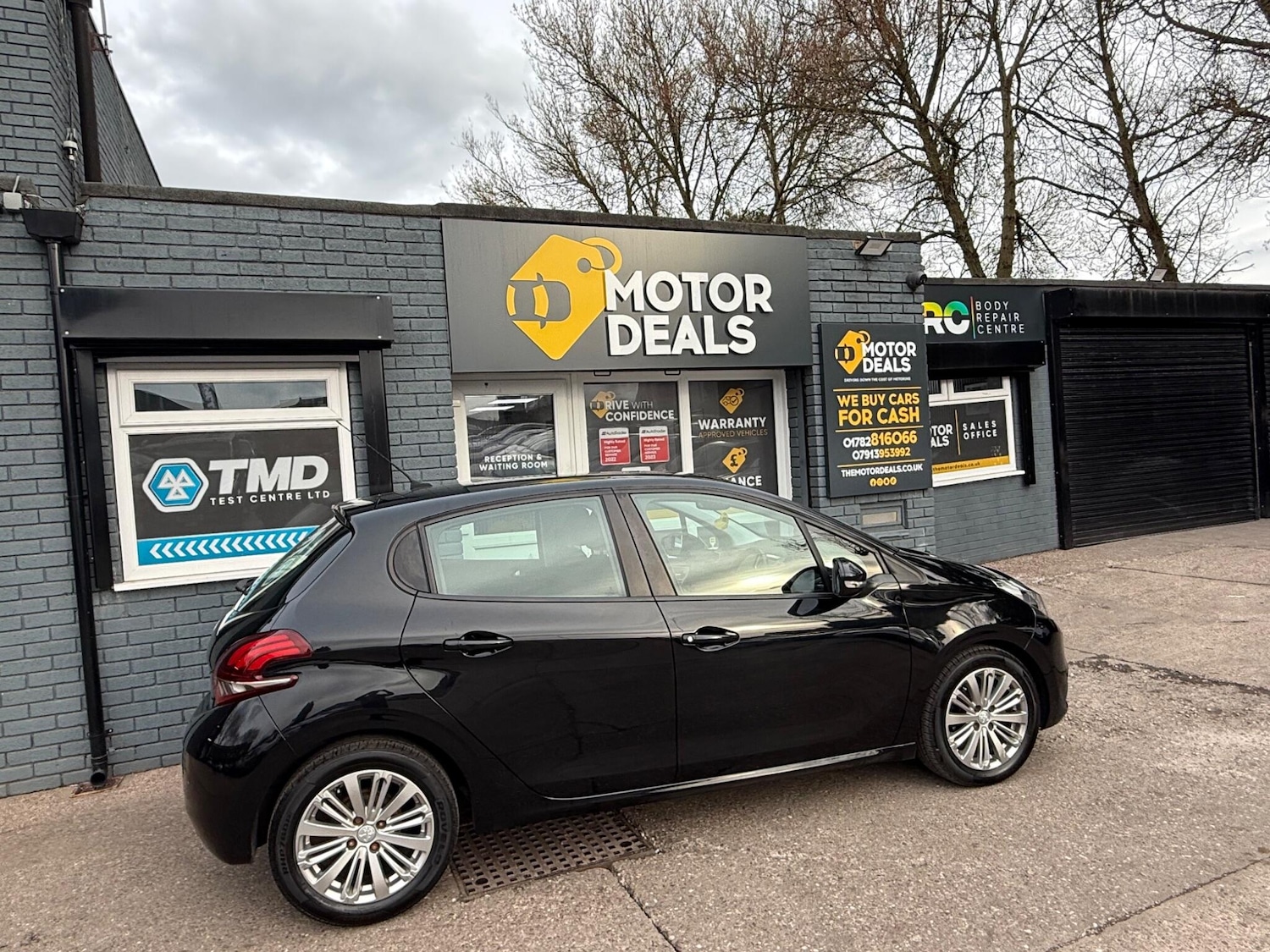 Used Peugeot 208 2018 for sale - 78127378: Photo 5