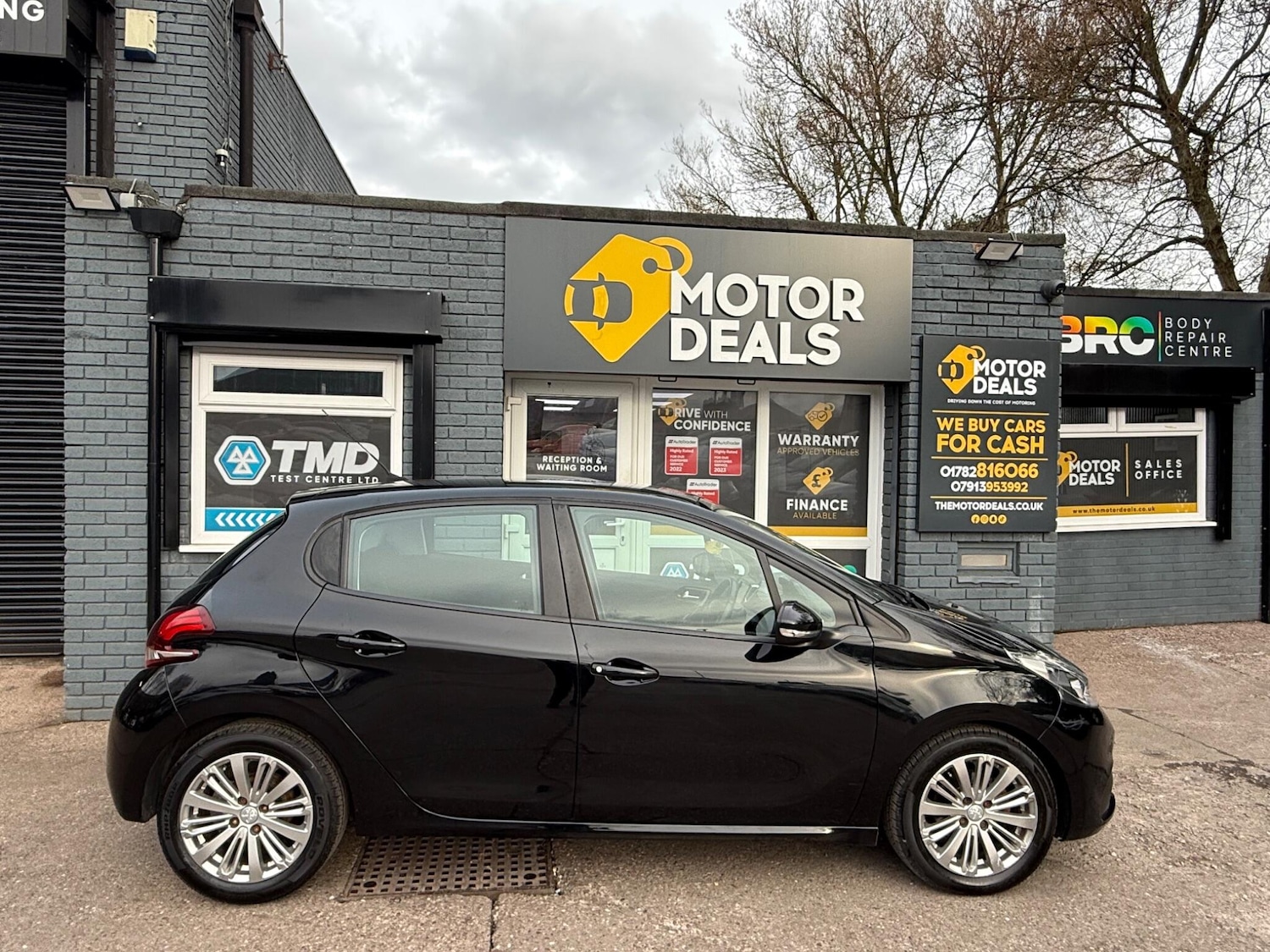 Used Peugeot 208 2018 for sale - 78127378: Photo 6