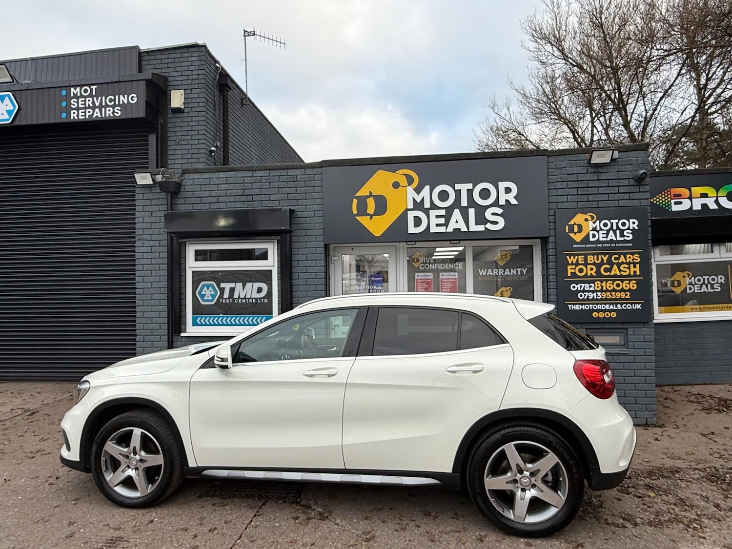 Used Mercedes-Benz GLA 2015 for sale - 76688698: Photo 11