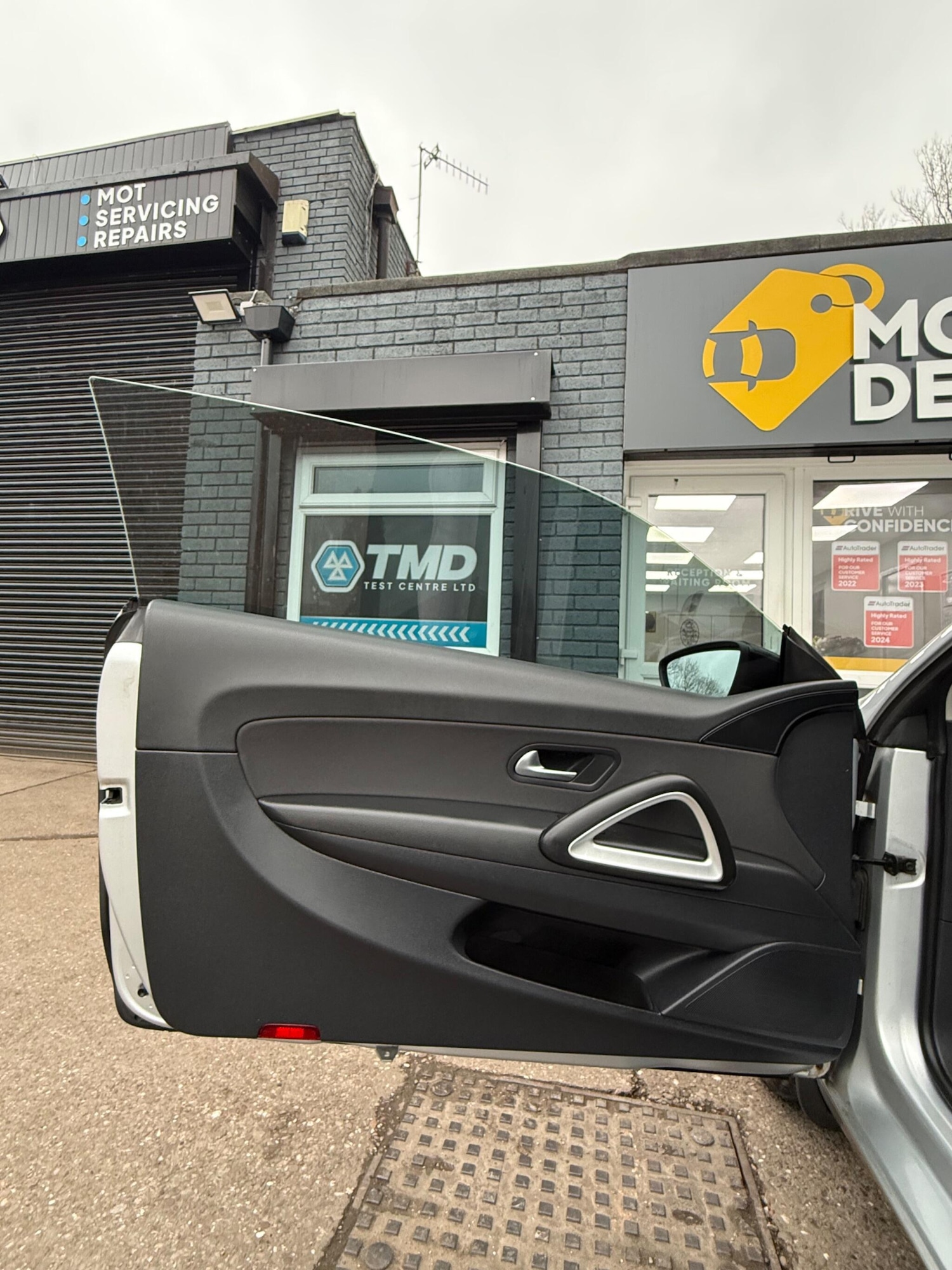 Used Volkswagen Scirocco for sale - 77808221: Photo 13