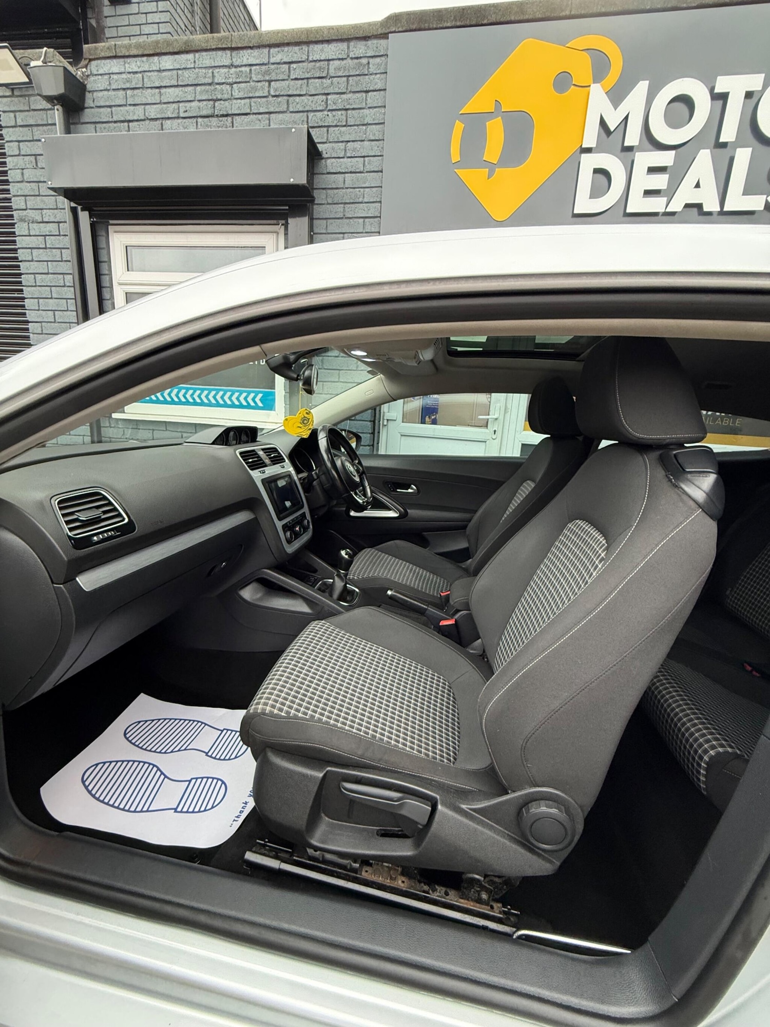 Used Volkswagen Scirocco for sale - 77808221: Photo 17