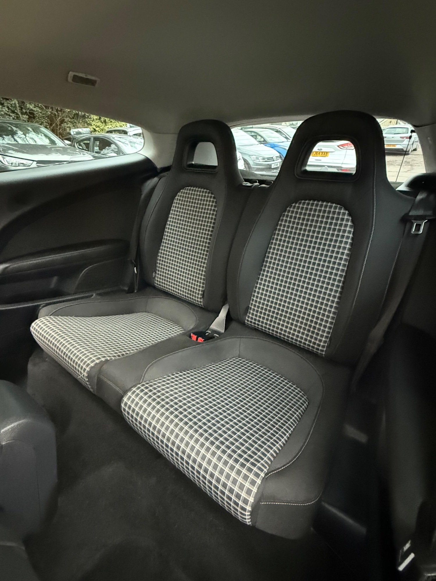 Used Volkswagen Scirocco for sale - 77808221: Photo 19