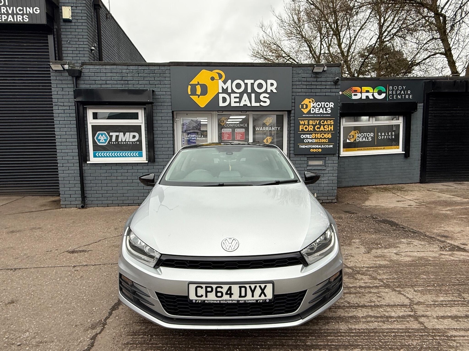 Used Volkswagen Scirocco for sale - 77808221: Photo 2