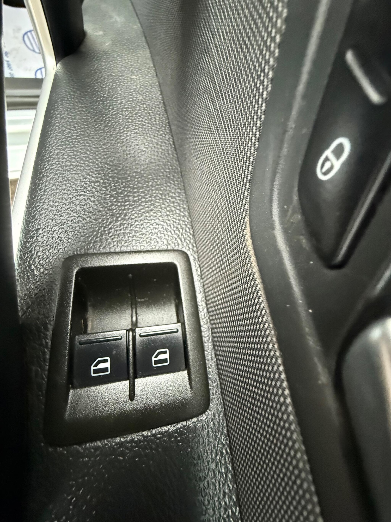 Used Volkswagen Scirocco for sale - 77808221: Photo 27