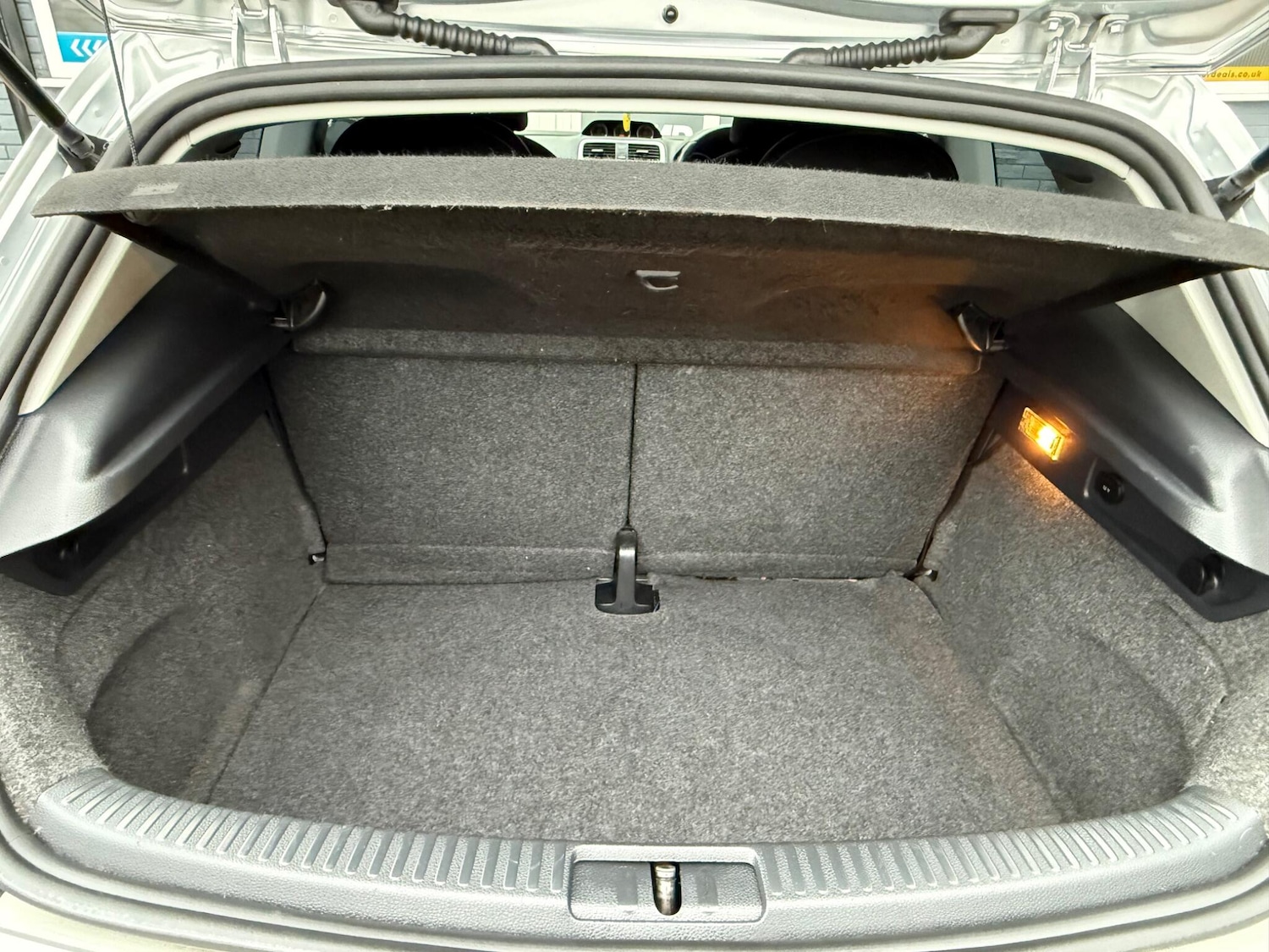 Used Volkswagen Scirocco for sale - 77808221: Photo 28