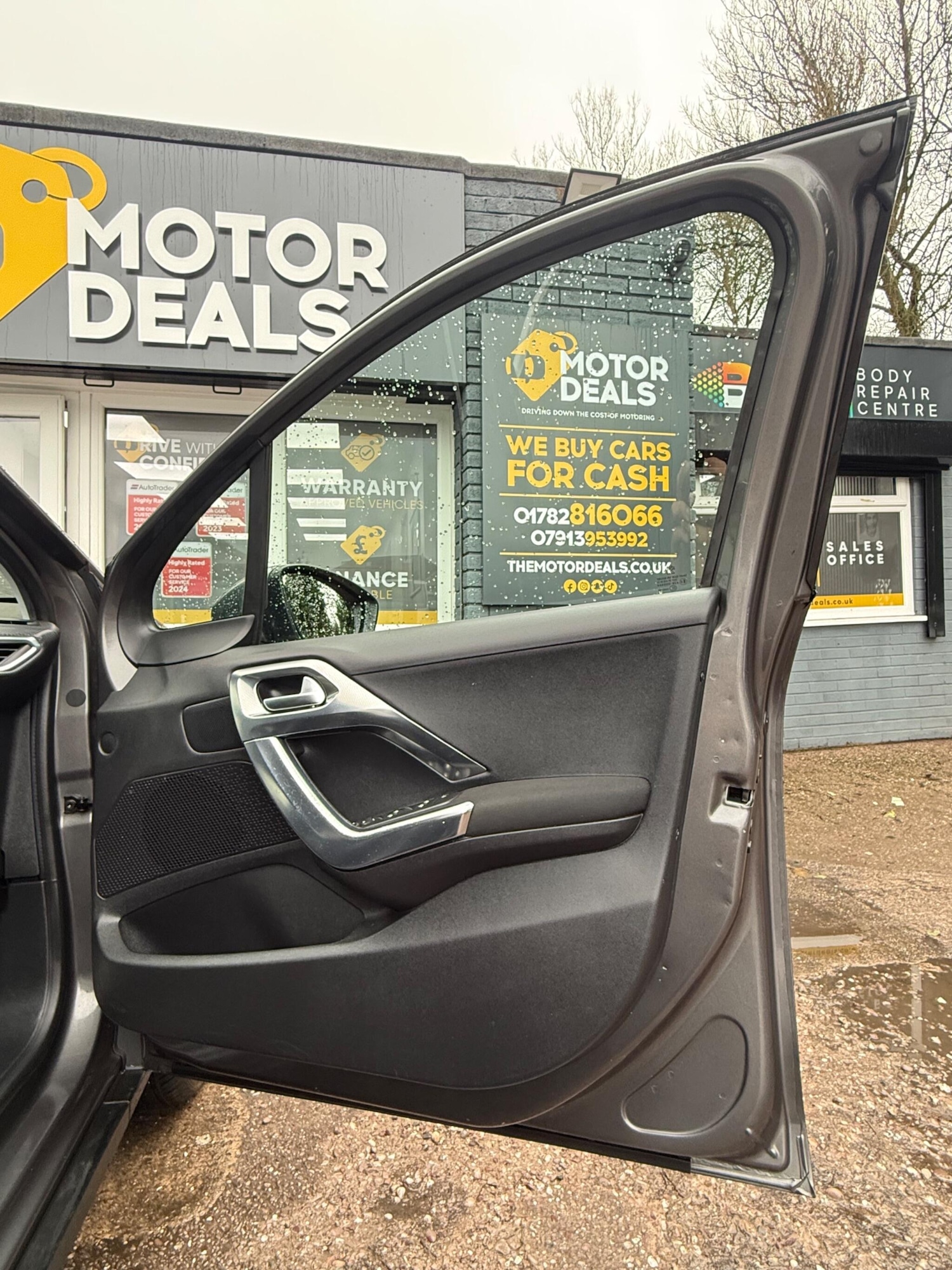 Used Peugeot 2008 2016 for sale - 77633491: Photo 14