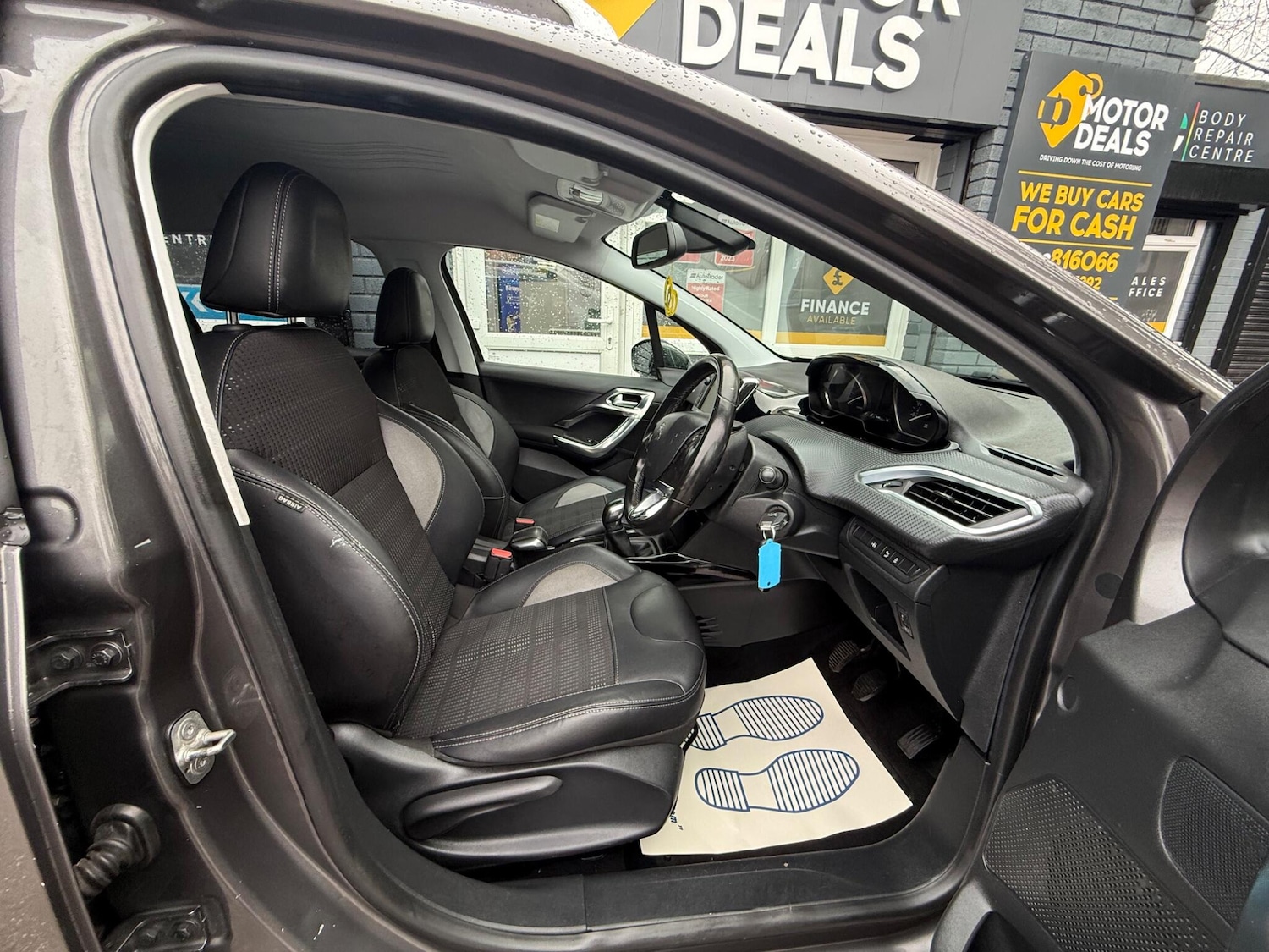 Used Peugeot 2008 2016 for sale - 77633491: Photo 15