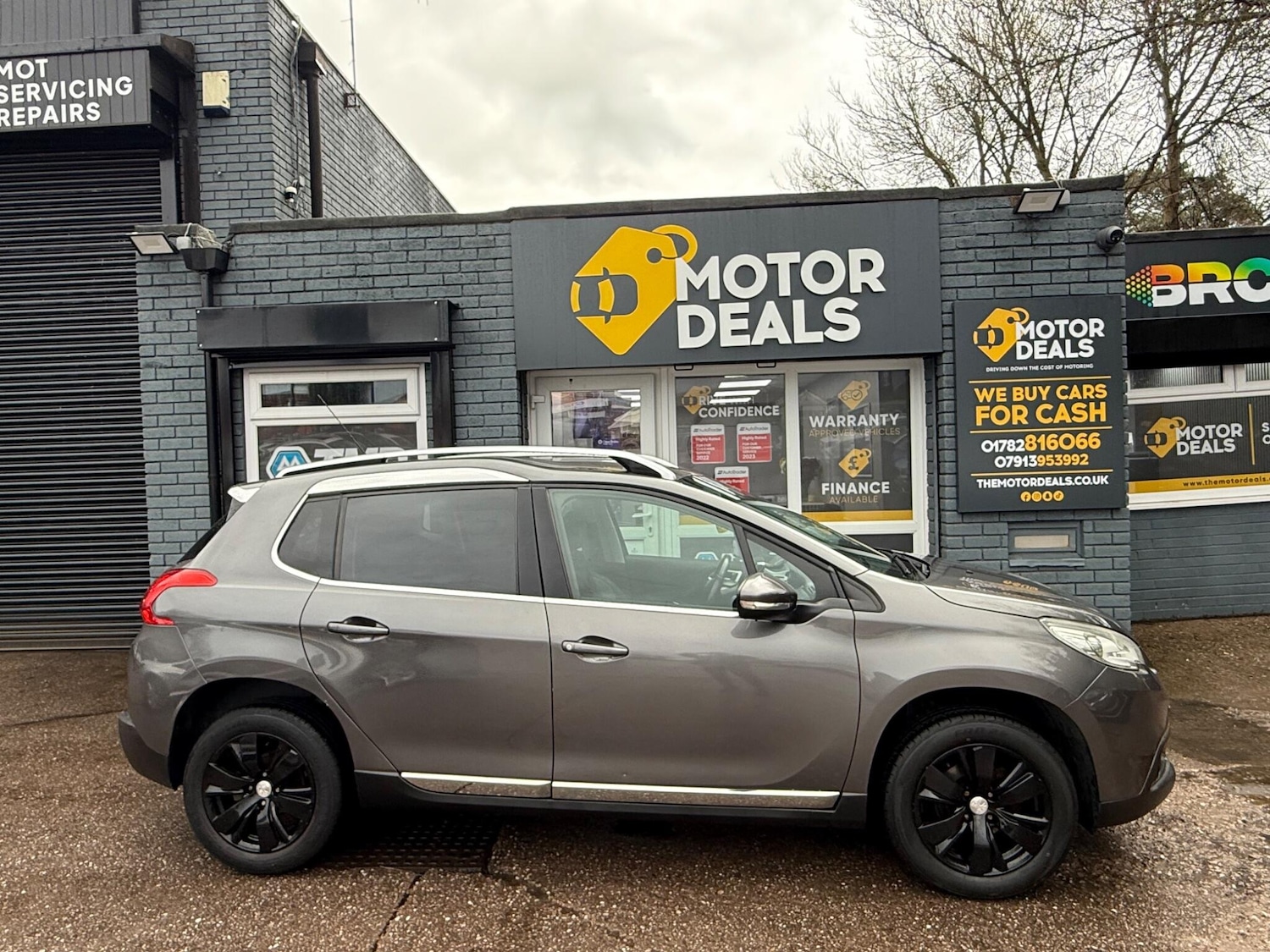 Used Peugeot 2008 2016 for sale - 77633491: Photo 5