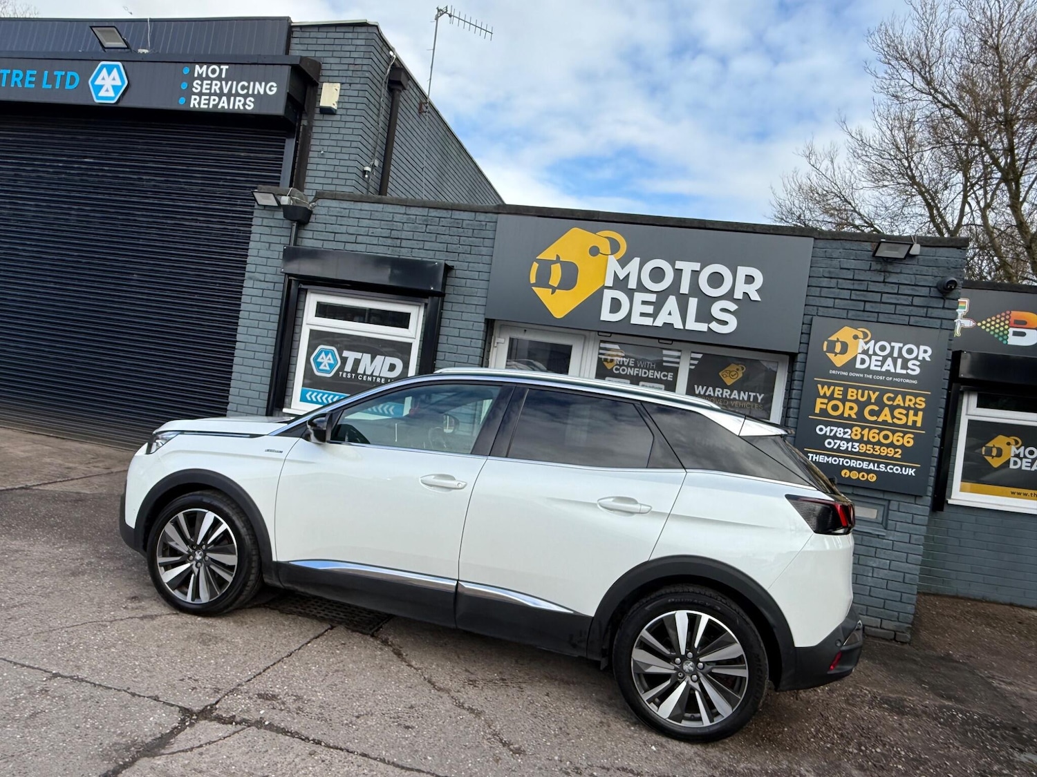 Used Peugeot 3008 2018 for sale - 77783339: Photo 10