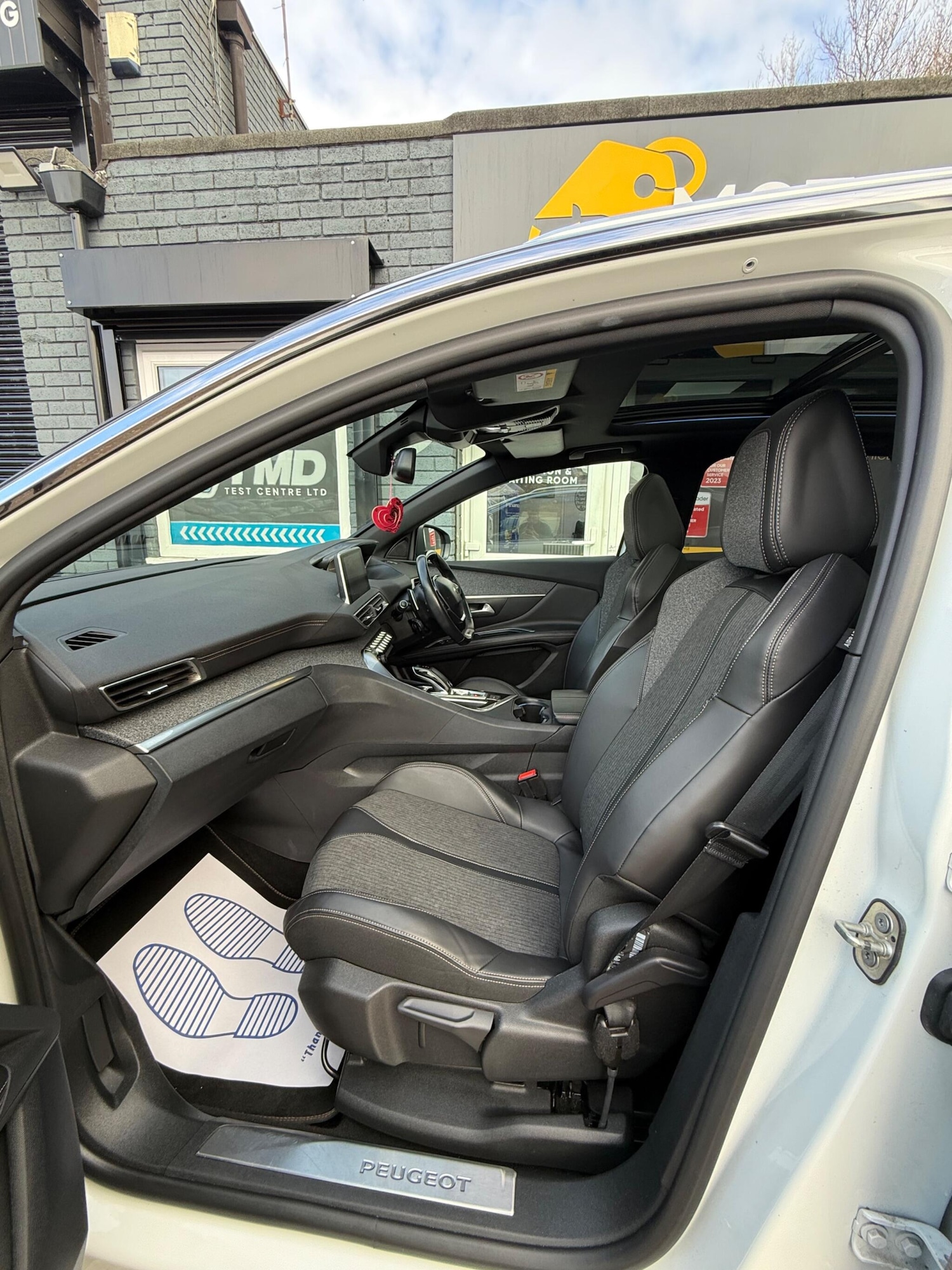 Used Peugeot 3008 2018 for sale - 77783339: Photo 17