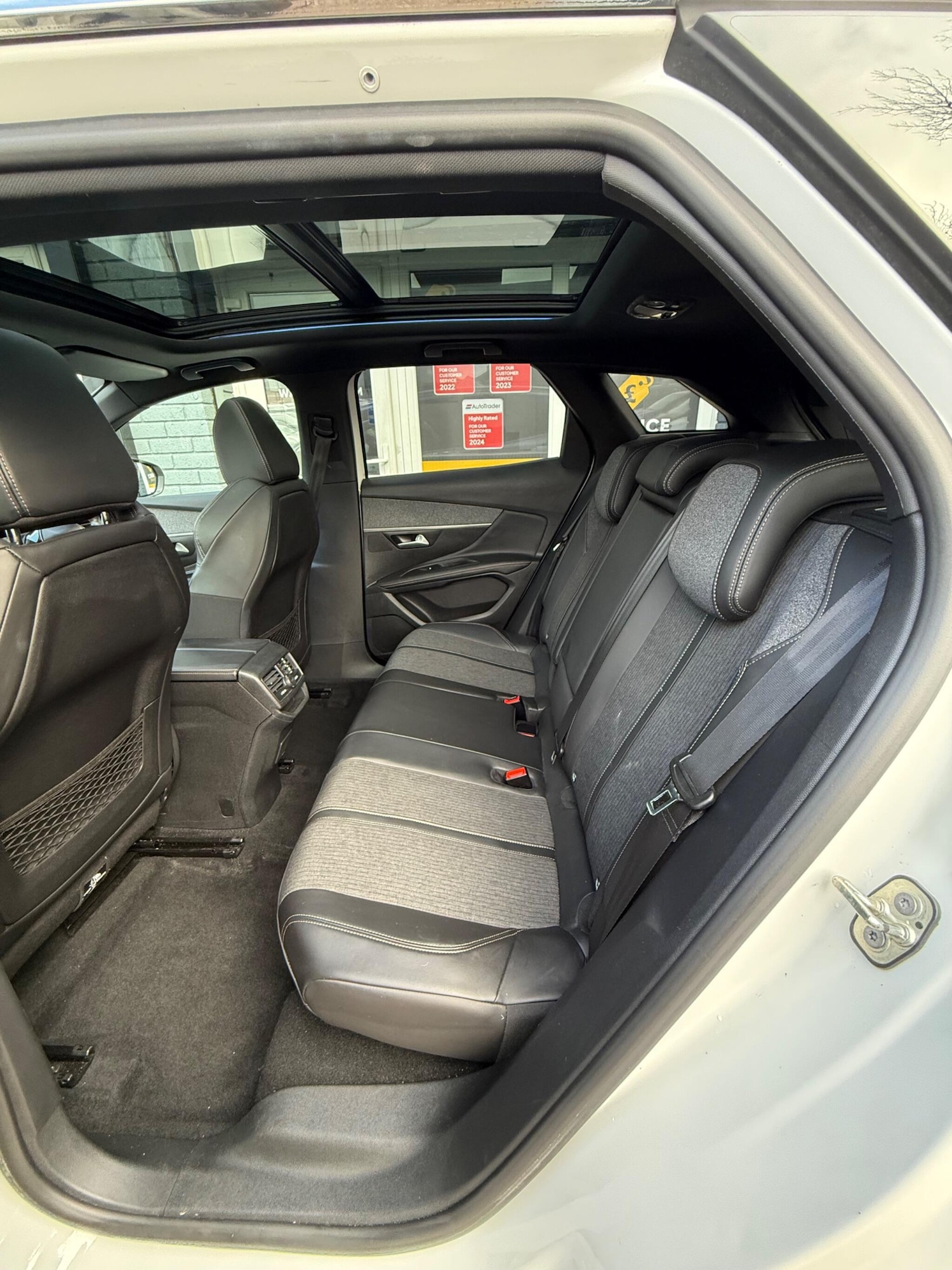 Used Peugeot 3008 2018 for sale - 77783339: Photo 20