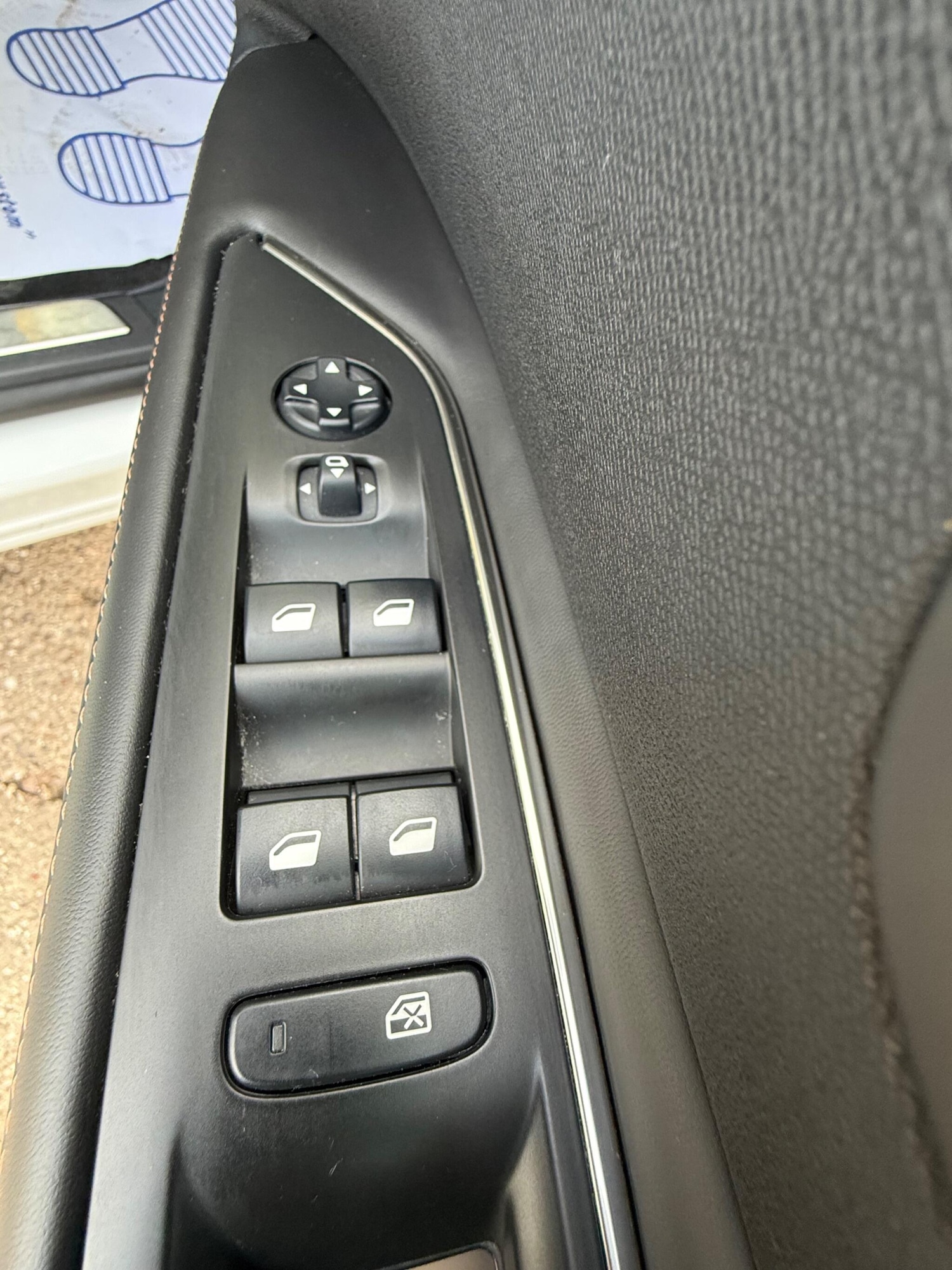 Used Peugeot 3008 2018 for sale - 77783339: Photo 29