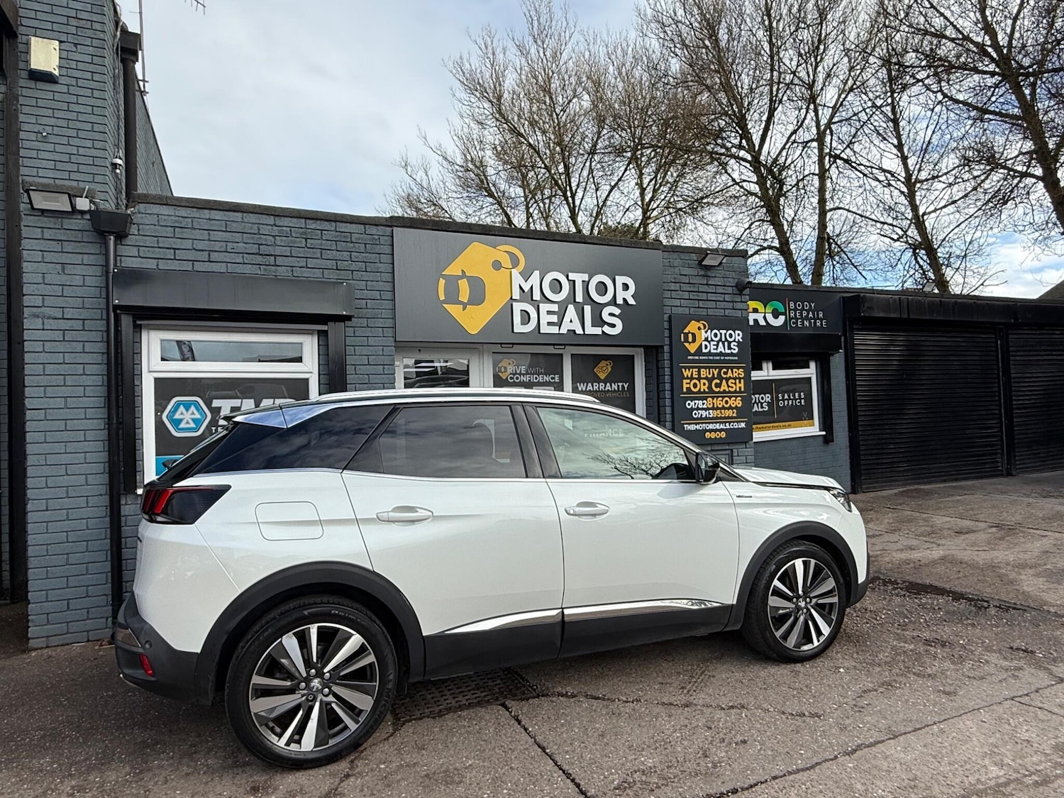 Used Peugeot 3008 2018 for sale - 77783339: Photo 6