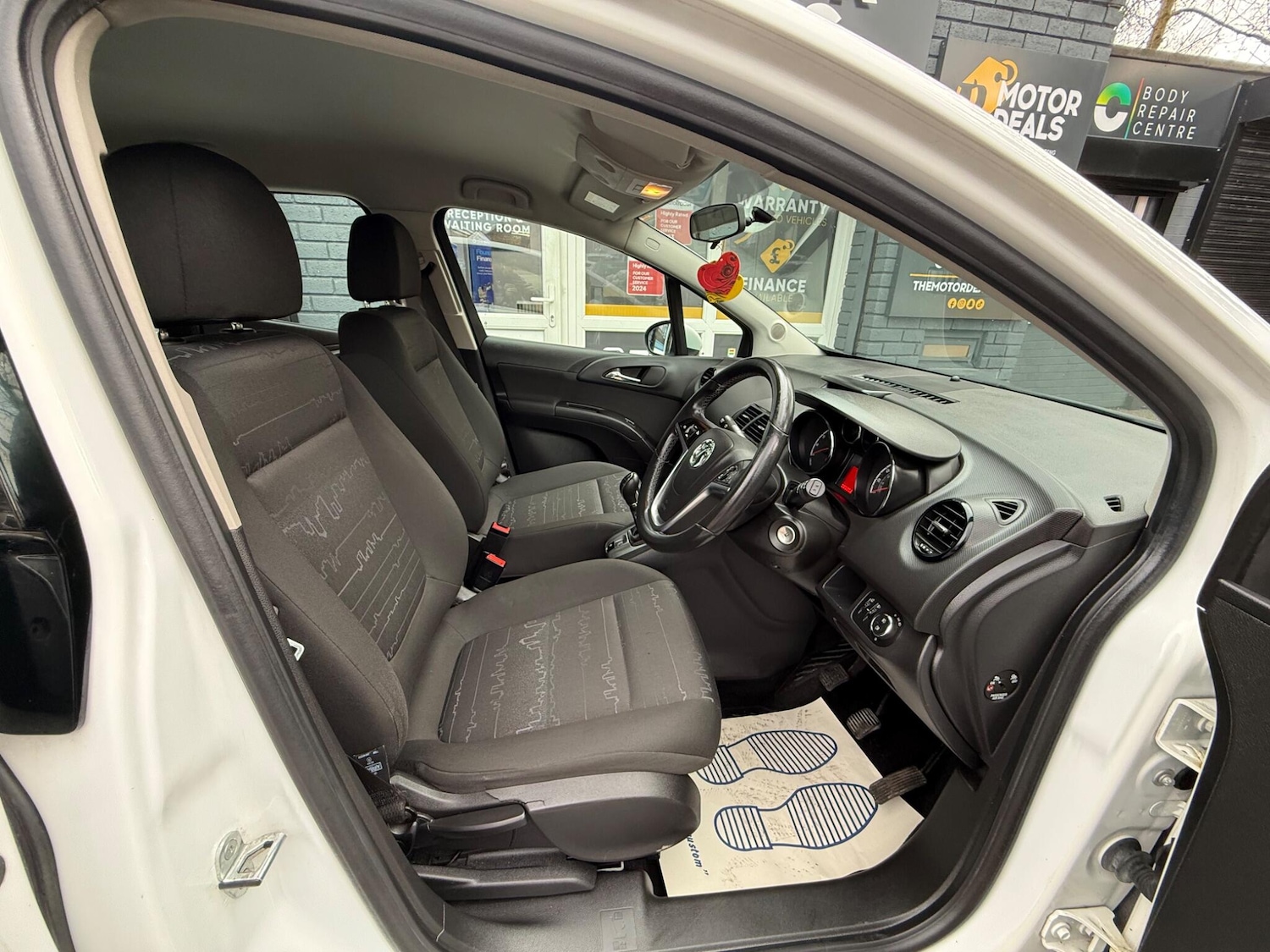 Used Vauxhall Meriva 2017 for sale - 78127585: Photo 16