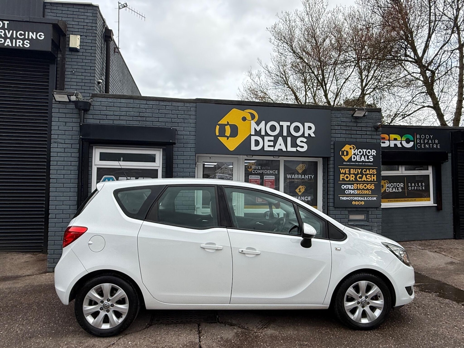 Used Vauxhall Meriva 2017 for sale - 78127585: Photo 8
